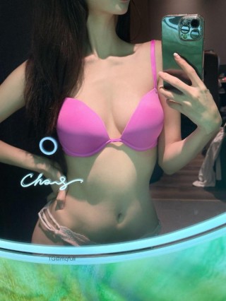 女刺客 2025-01-28 13:32:21 沉浸式场景感受?极致腰臀比