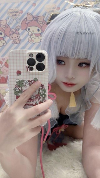 睡睡平安 2025-02-05 14:38:33 性感cos怼镜自拍❤️妹妹就是你们的快乐福音
