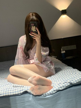 林扣弦 2025-02-09 15:31:24 蕾丝丁字☺️这组真的是辣到眼睛流泪