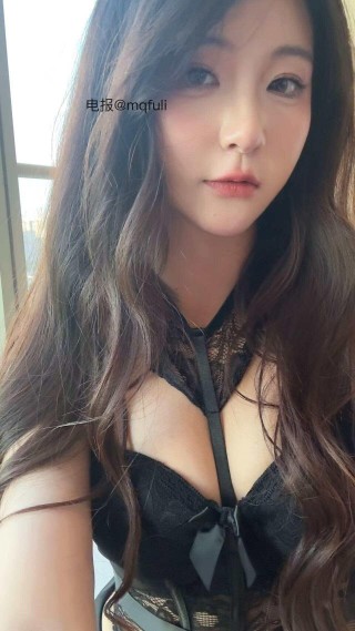 玖月 2025-07-12 04:06:08 我不仅可爱，还可爱了你呢