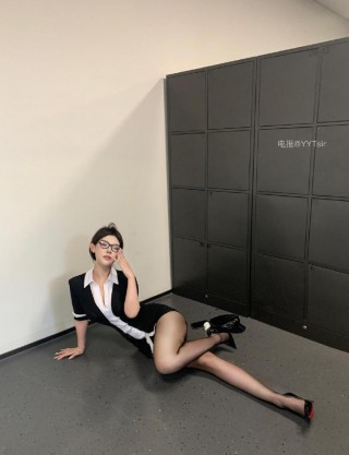 夹心饼干包 2024-08-26 16:06:05 这种老师上课 你都要缺席么