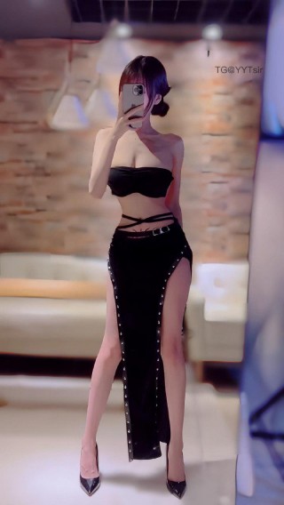 奶瑶妹妹 2024-05-05 20:20:55 帅就完了
