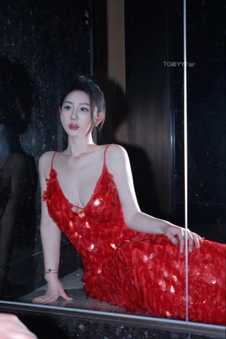 不爱笑的赛琳 2025-04-26 19:21:03 还有铁粉福利哦