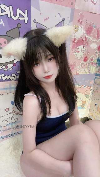 睡睡平安 2024-12-18 11:14:52 性感白色透视蕾丝情趣👙超低胸