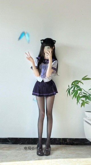 锦鲤 2025-08-08 16:45:13 #jk可可爱爱 没有脑袋