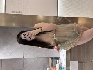 玫桃泡芙 2025-02-07 16:23:57 透视装劲显风情