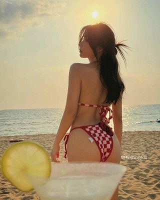 奶兔学妹 2025-06-22 12:12:58 泳装👙