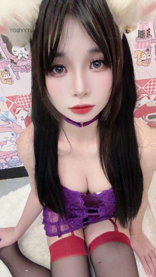 睡睡平安 2025-01-15 14:40:08 新鲜出炉的小妈😍紫色诱惑你抵挡不住