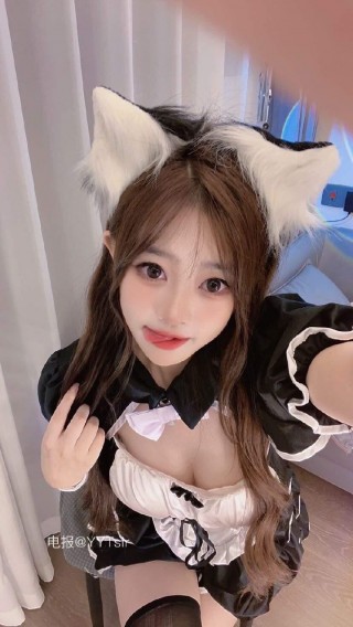 香香de香香 2025-06-23 14:44:06 我这么可爱 可不要欺负我