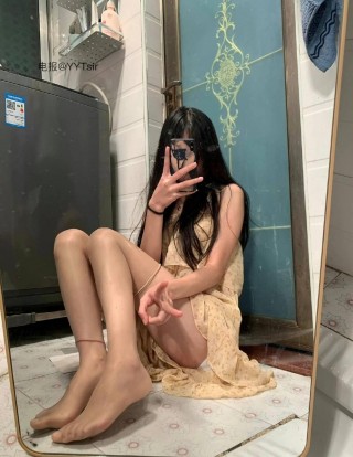 56岁后妈 2025-08-11 18:04:01 岁月不声不响却让人慌慌张张