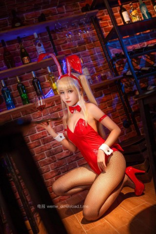 呆猫猫m_ 2024-09-09 12:54:27 红色猫猫女郎7连拍 长腿➕渔网袜