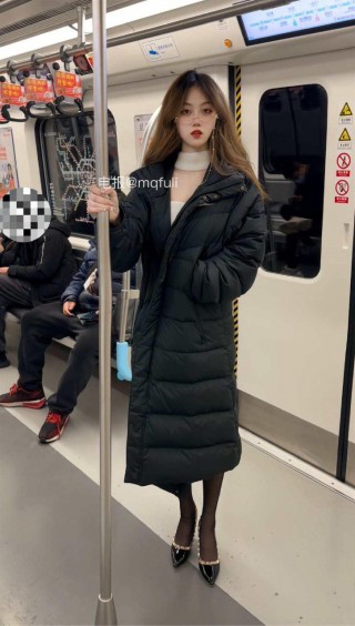 一顿三碗 2025-08-18 18:14:38 零零散散发发生活照