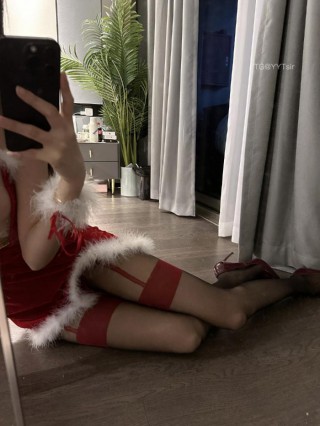 小起本雾 2024-12-17 01:42:33 情趣圣诞🎄套装 摇摆至上🤩