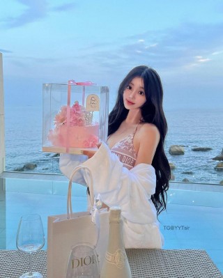 超辣辣超哇塞 2024-09-11 23:49:54 这个生日你是我最好的礼物🎁