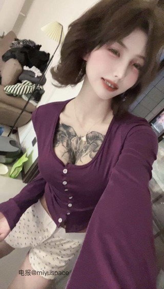 吞吞 2025-05-29 15:23:00 封面越乖，内容越嗨😯