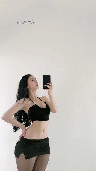 俏妞qiaoniuTT 2024-07-28 03:48:39 把好看的都给你们了