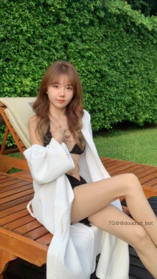 相扑猫 2024-11-24 23:12:00 清纯无辜小学妹💧露脸直出