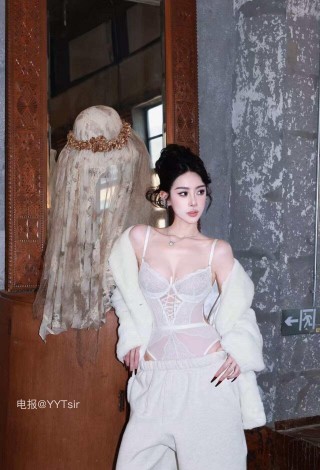Philomena 2025-06-23 00:08:36 白狐