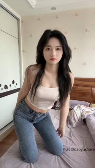 九斤明哥 2025-05-30 16:16:53 喜欢在姐姐前面还是后面呢🥵