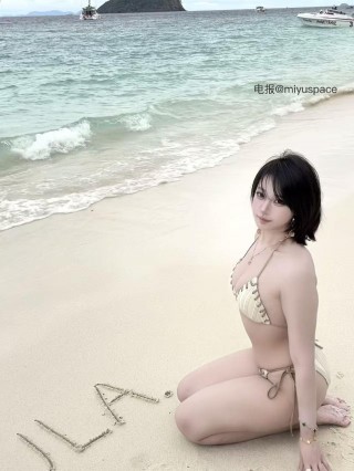 不吃洋葱 2025-06-02 20:48:18 古编绳比基尼系列