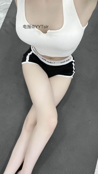 关关雎鸠 2025-05-24 14:14:42 周末看看腿 顺风又顺水