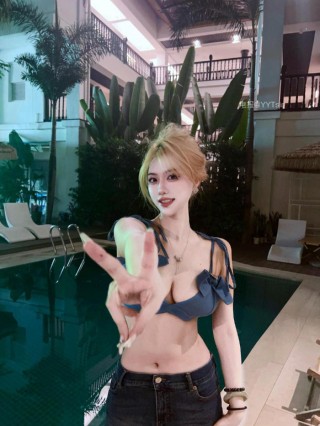 小野马 2025-03-05 02:29:55 最喜欢的就是在水里 和你