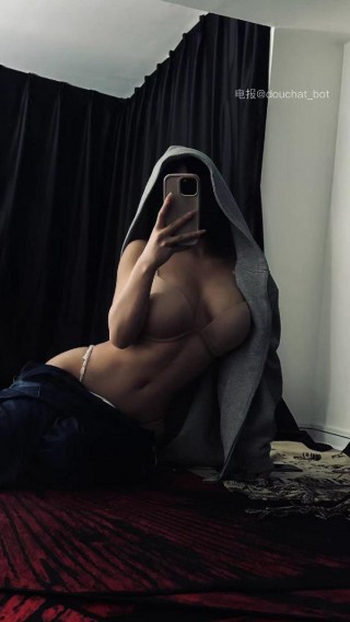 徐樱菡 2024-10-02 23:07:41 朦胧的美感