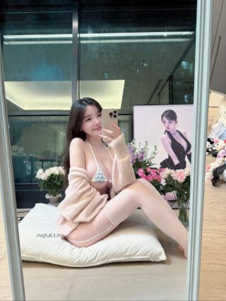 糯美子 2024-10-25 17:48:44 燃爆血管🔥性感比基尼