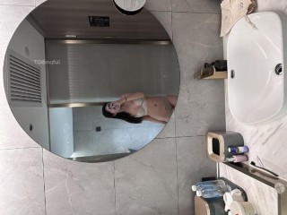 玫桃泡芙 2025-02-07 16:23:57 透视装劲显风情