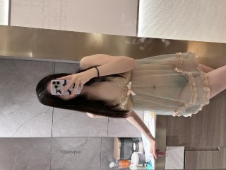 玫桃泡芙 2025-02-07 16:23:57 透视装劲显风情