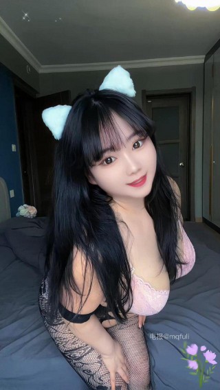 陈幼恩 2025-04-25 01:06:04 我知道哥哥喜欢看什么