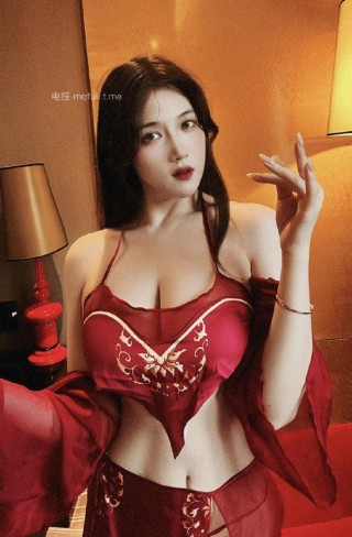 可可西yyy 2024-08-04 03:10:43 古风穿搭☺️等待皇帝哥哥的到来