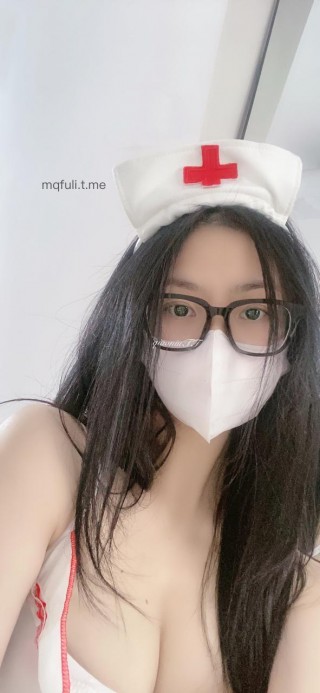 俏妞qiaoniutT 2024-07-19 17:06:02 今天是护士小姐姐 不听话要 💉