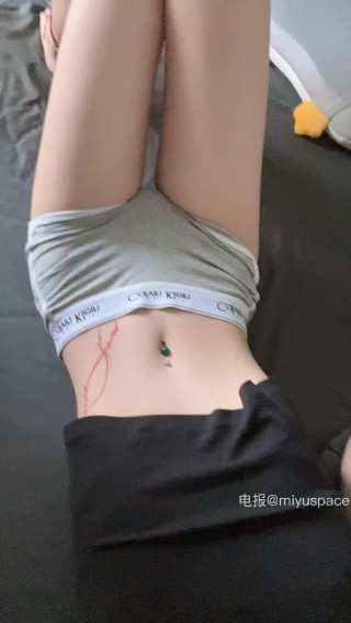 吞吞 2025-07-23 18:57:55 清纯少女女友第一视角🔥罩好不性感
