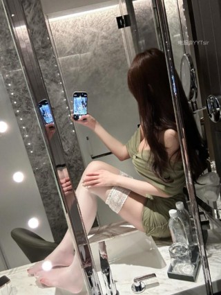 小起本雾 2024-12-13 01:29:16 妹妹不会说爱，但会“做”