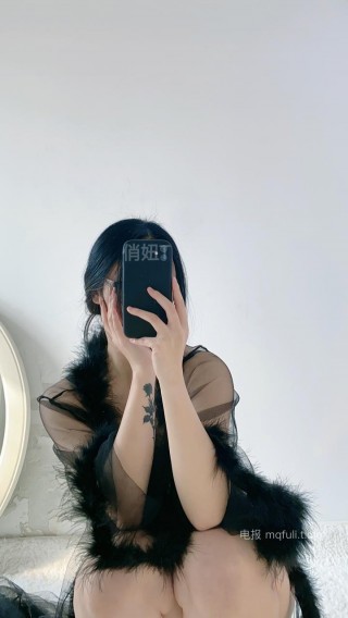 俏妞qiaoniuTT 2024-08-09 20:28:55 接收一下今天的六张壁纸💞