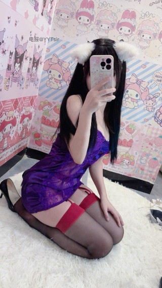 睡睡平安 2025-01-15 14:40:08 新鲜出炉的小妈😍紫色诱惑你抵挡不住