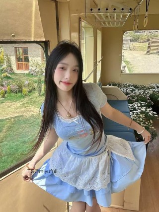 无关关子 2025-05-27 03:38:30 误入童话世界
