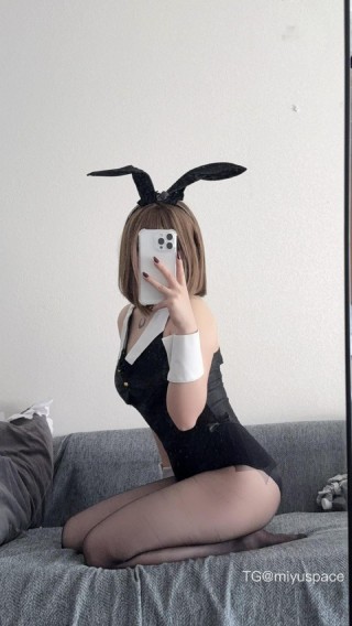 小瞳 2025-08-18 16:11:45 得不到的永远在骚动