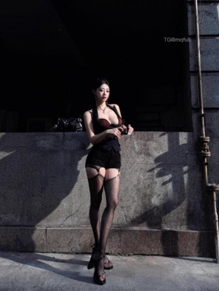 小野马 2025-05-01 20:57:00 踩在脚下