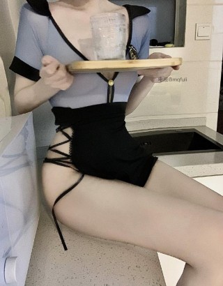 相扑猫 2025-03-02 15:10:49 可透职业装清纯女友在线与你①V①