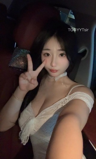 霸王龙女孩 2025-05-28 13:14:06 美龙透视装