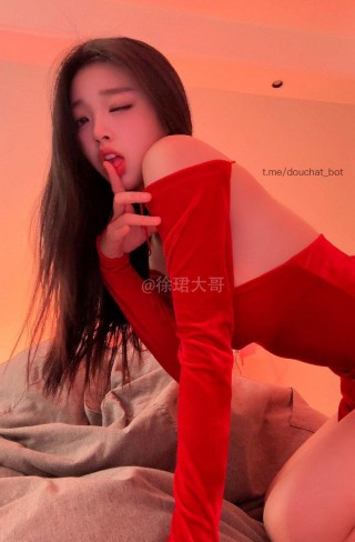 徐珺 2024-11-03 11:36:32 红裙子可以吗