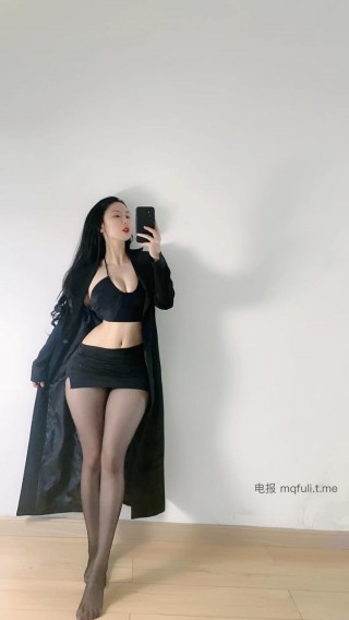 俏妞qiaoniuTT 2024-07-28 03:49:49 这有什么的