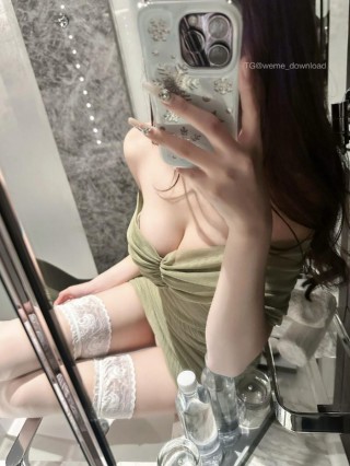 小起本雾 2024-12-13 01:29:16 妹妹不会说爱，但会“做”