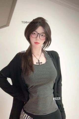 肉肉丸 2025-08-06 10:57:59 最近天气有点热  宝宝们注意防暑哦