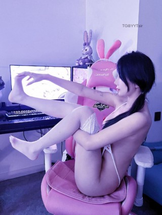 鱼神 2024-09-14 01:57:12 全网最烧陪玩电竞模式😍白色连体双套11图