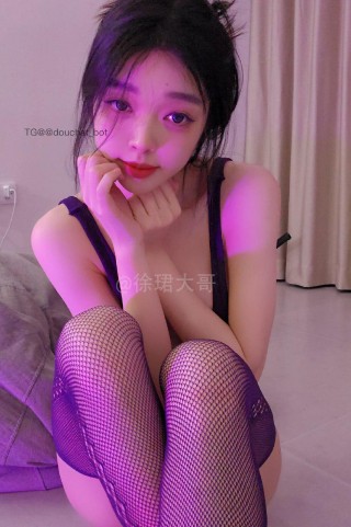 徐珺 2024-11-03 11:29:12 听说紫色最有韵味？