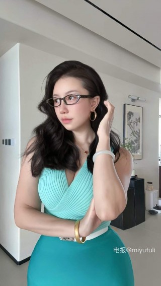 鹿瑶 2025-08-18 16:34:17 得不到的永远在骚动