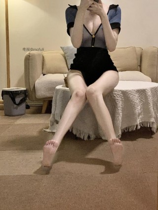 相扑猫 2025-03-02 15:10:49 可透职业装清纯女友在线与你①V①